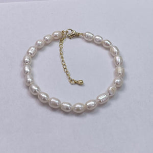 Genuine Natural Freshwater Pearl Bracelet With Gold Finish Copper Base Metal 05
